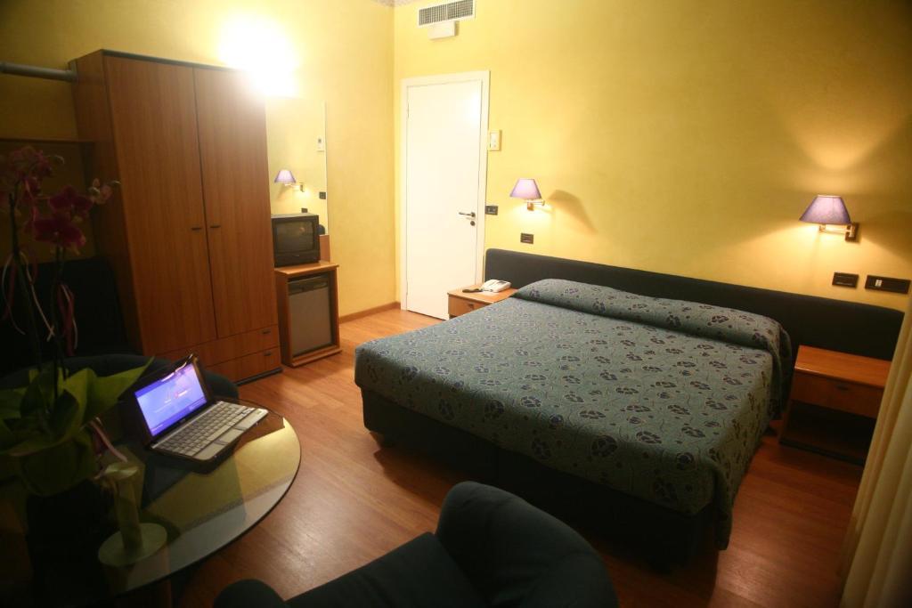 Hotel Victoria Porto San Giorgio Habitación foto